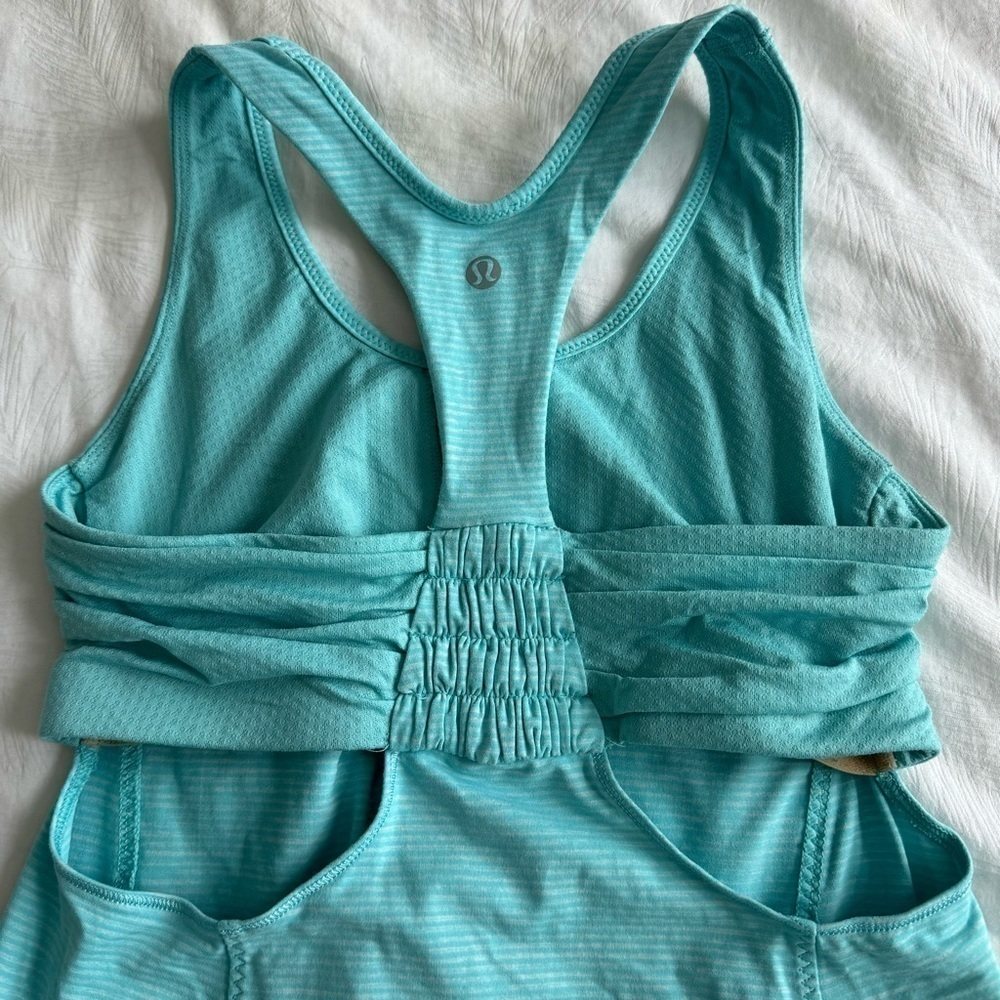 Lululemon Turbo Tank - Picture 5 of 6
